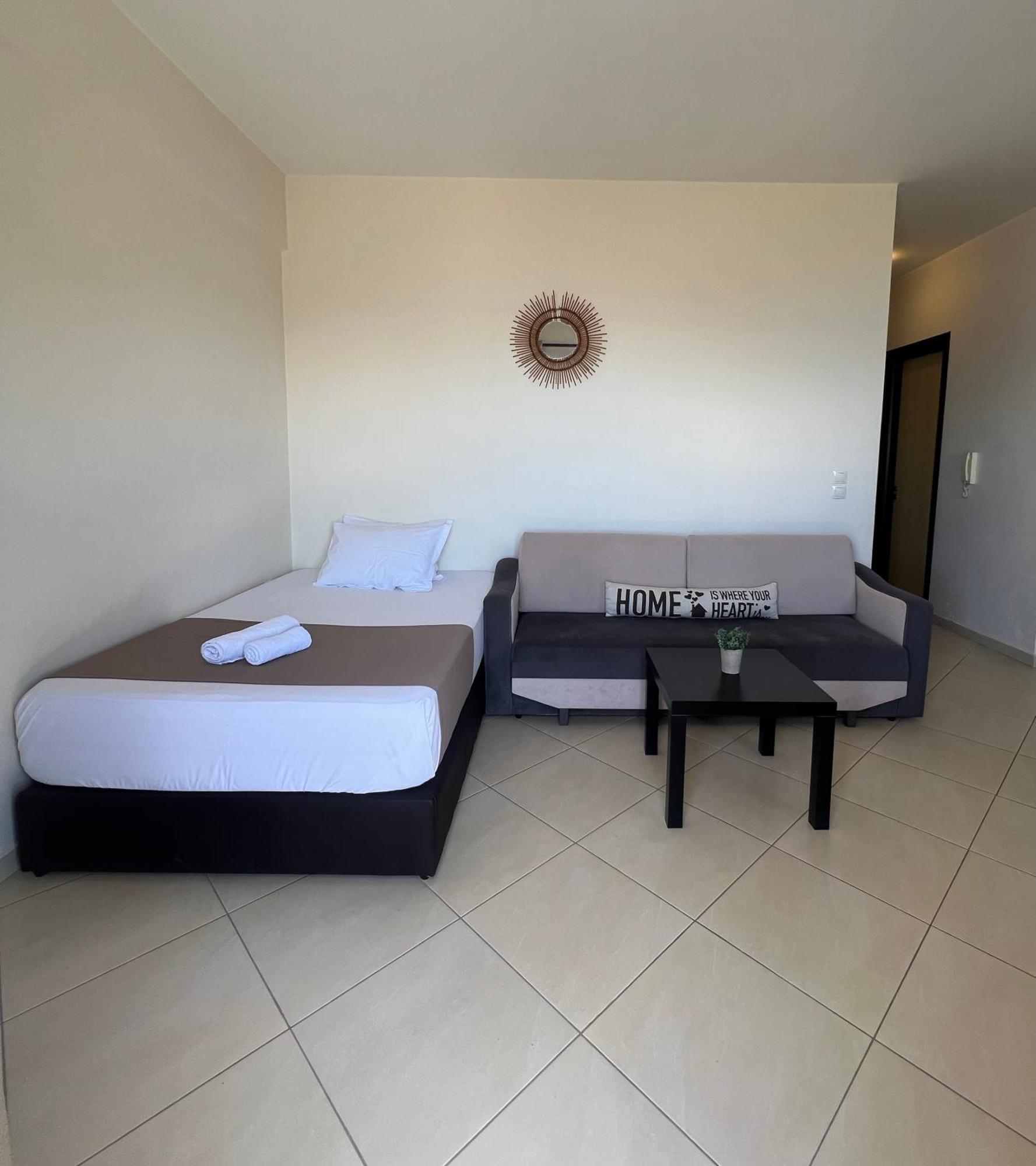 סרנדה Ansi Paradiso Apartaments מראה חיצוני תמונה