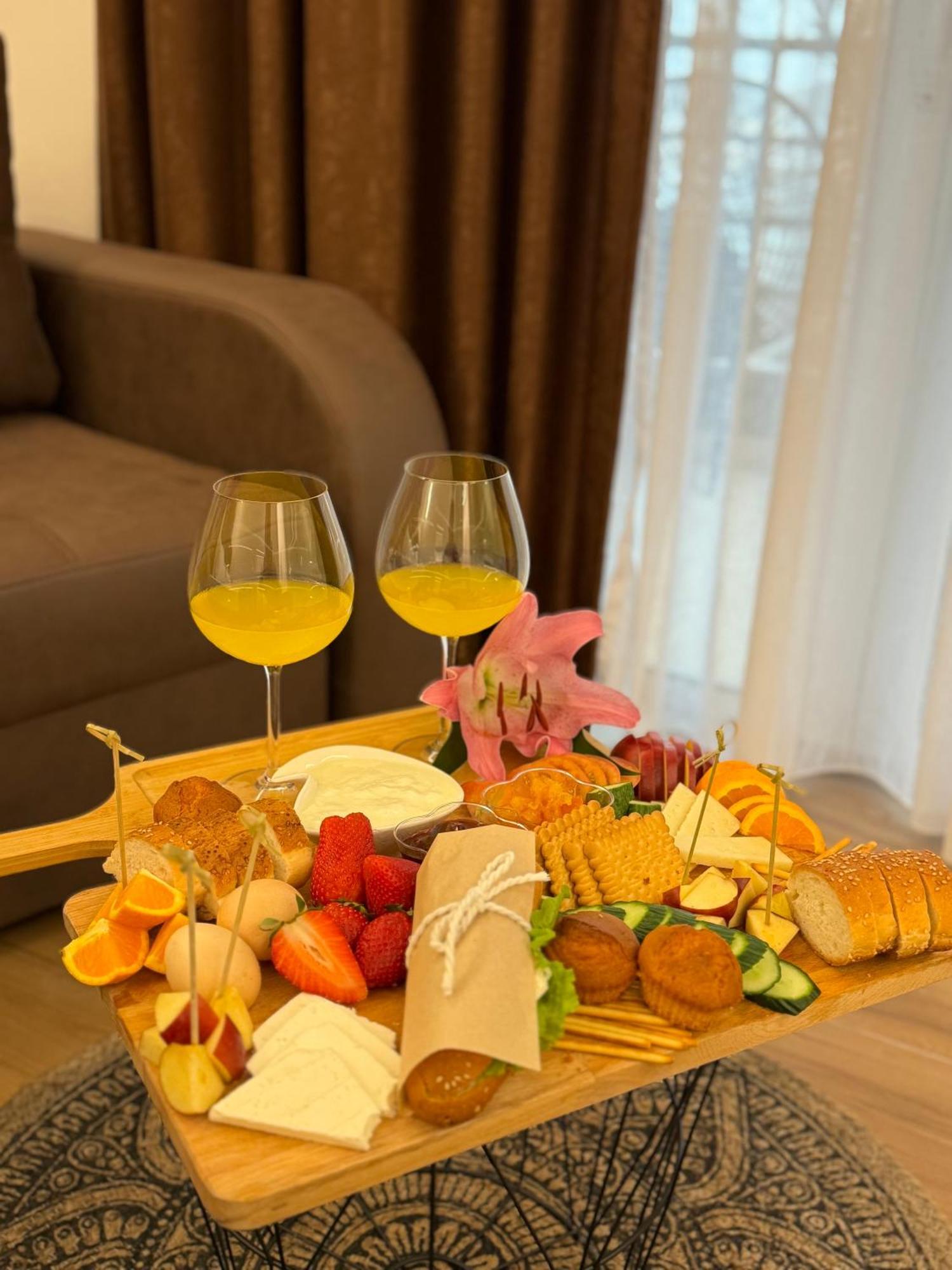 סרנדה Ansi Paradiso Apartaments מראה חיצוני תמונה